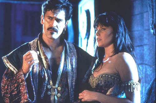 autolycus-and-xena-xena-warrior-princess-3632860-500-329